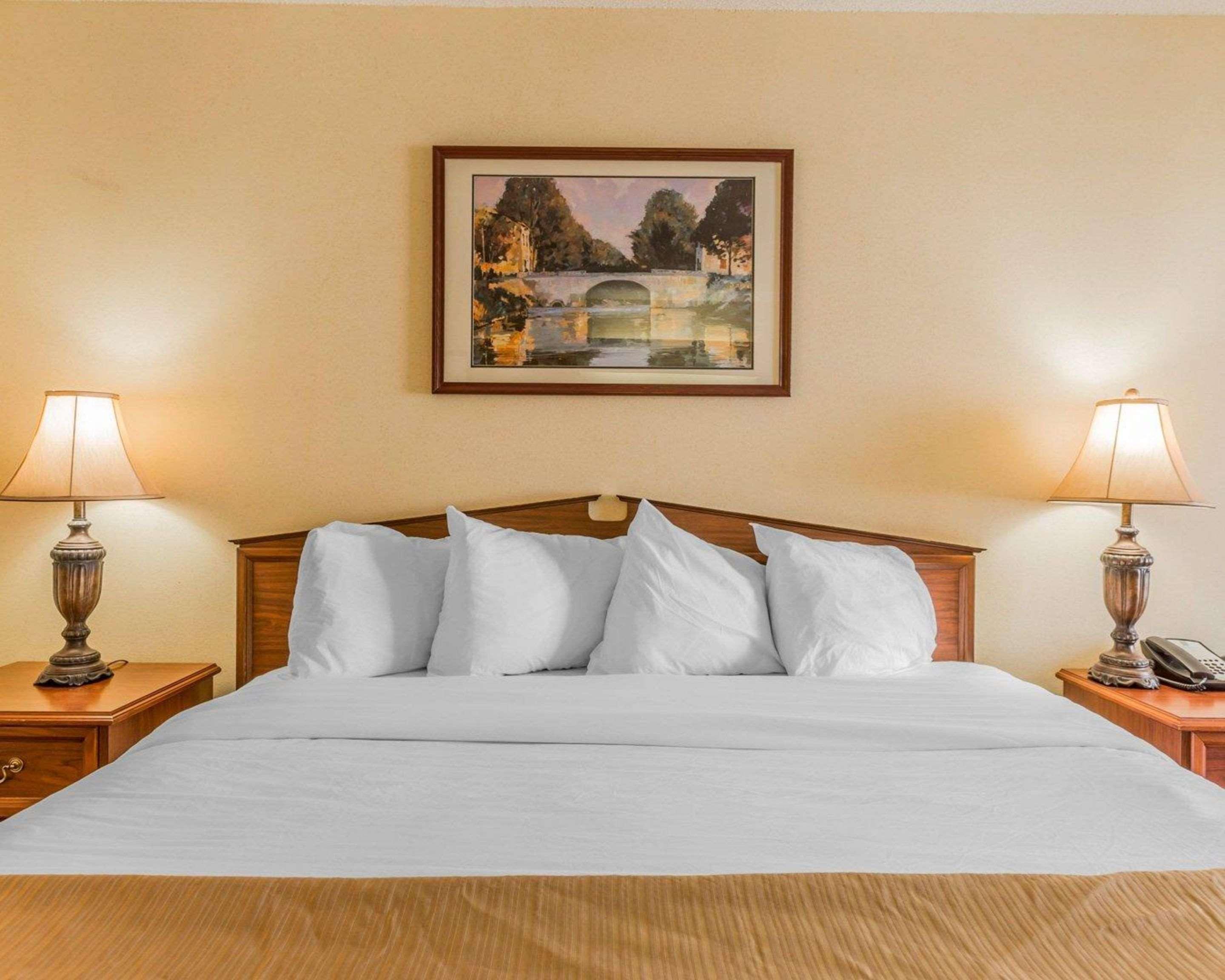 Quality Inn Sylacauga Bagian luar foto
